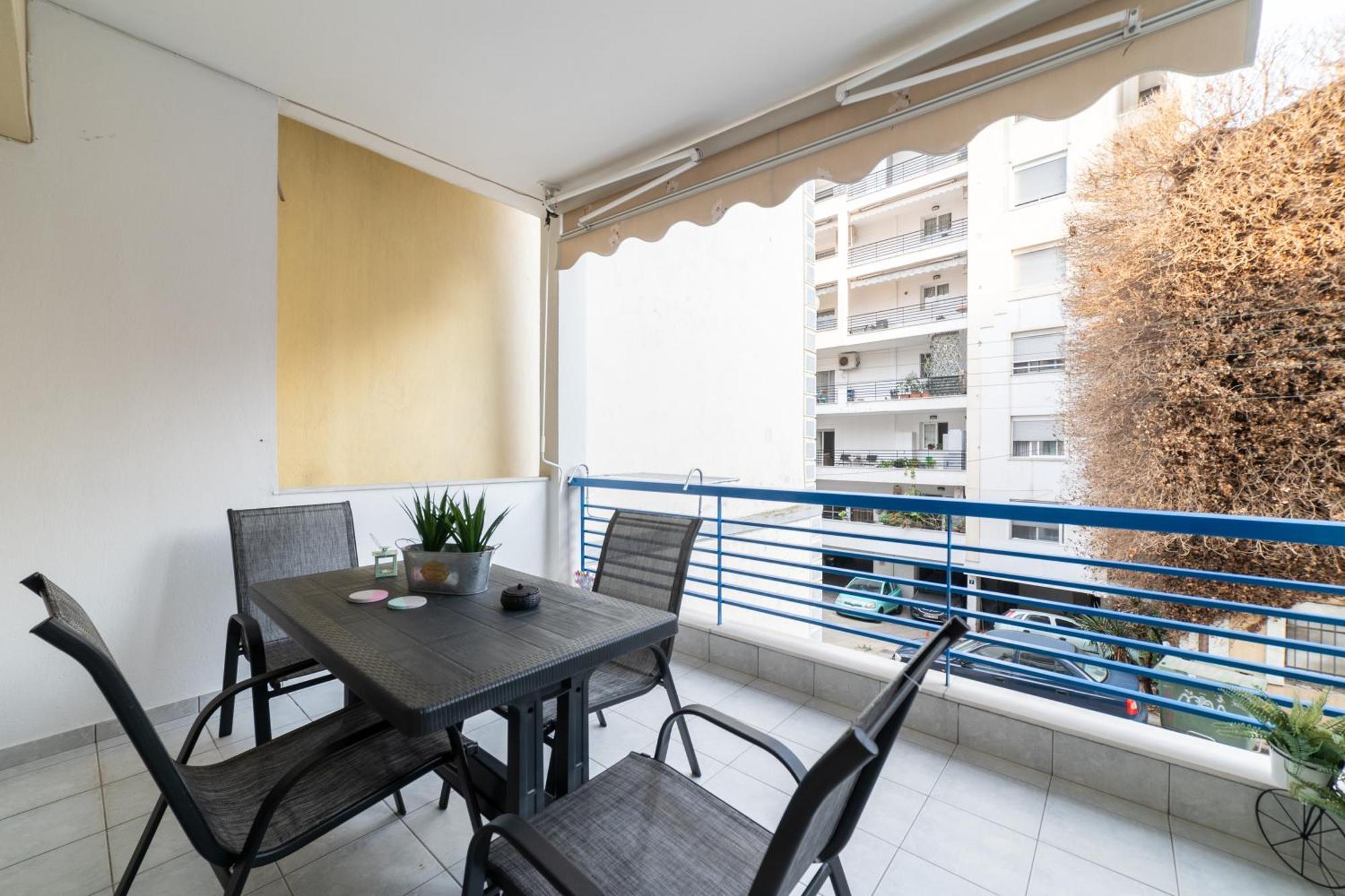 Ninas Central Apartment Kavála ภายนอก รูปภาพ