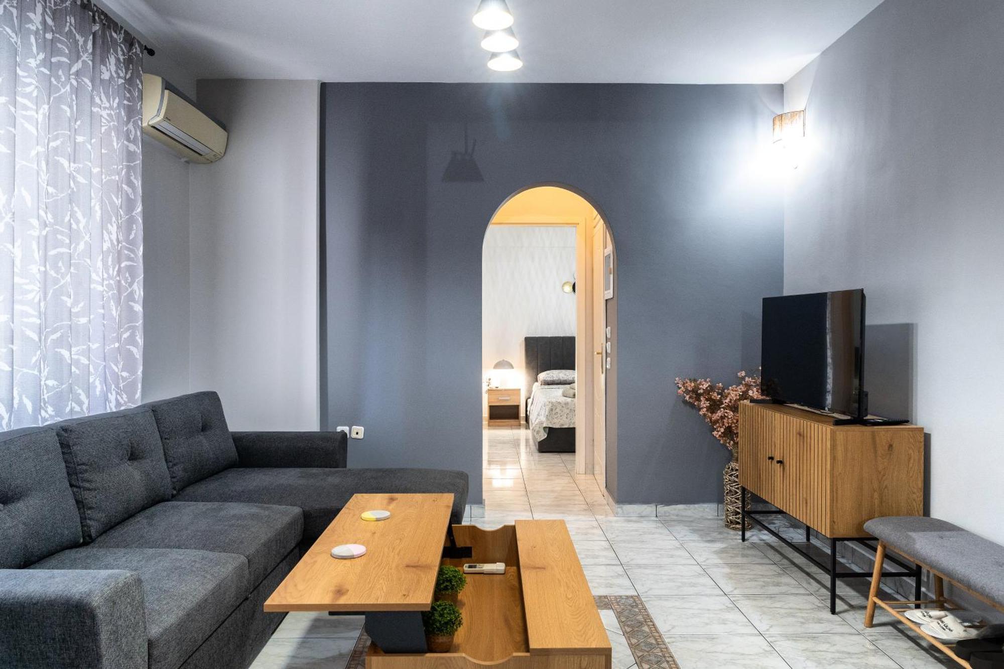 Ninas Central Apartment Kavála ภายนอก รูปภาพ